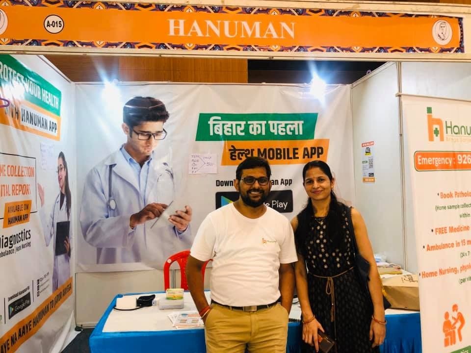 Dr. Niraj Jha with family